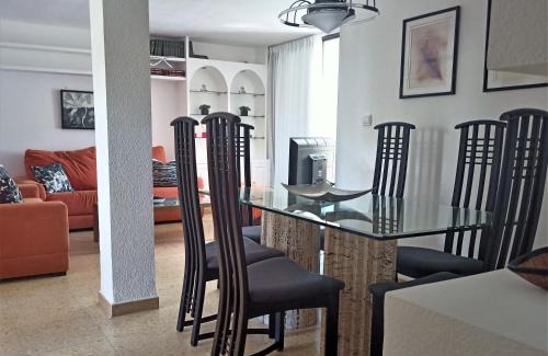 Cabo de las Huertas Apartment | Beachside Retreat with Pool & Pet-Friendly Amenities