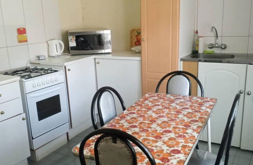 Harare Apartment | Cozy Cottage Retreat with Pool and Breakfast Awaits You