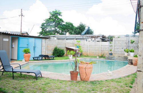 Bulawayo Apartment | Cozy One-Bedroom Retreat in Morningside Guesthouse