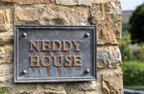 Fremington House | Relaxing Neddy House: Pet-Friendly Stay with Pool Access