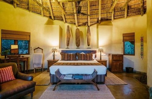 Groenvlei Cabin | Experience Nedile Lodge: 5-Star Luxury with Spa & Pool