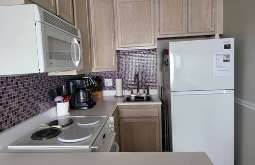 North Topsail Beach Apartment | Escape to Oceanfront Serenity: 1 Bed, 1 Bath Retreat