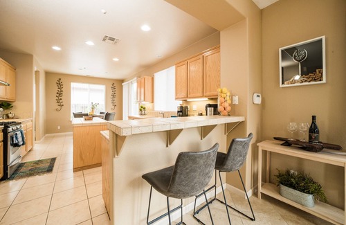 American Canyon House | Safe Getaway in Napa: Clean Stays with Spa & Breakfast