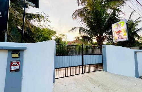 Vadamaradchy North Apartment | Family-Friendly Retreat at Neems Paradise with Top Ratings