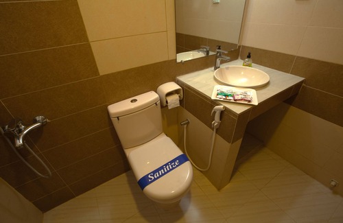Cox's Bazar Hotel | Relax at Neeshorgo Hotel And Resort Ltd - 4-Star Retreat