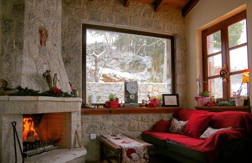 Arachova House | Family-Friendly Nefeles: Rated 9.1 with Kitchen Amenities