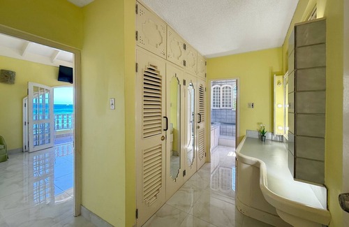 West End House | Negril Beach Villa: Rent Your Slice of Paradise Today!