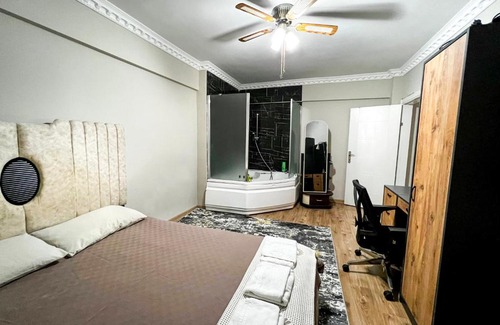 Arnavutkoy House | Convenient Neighbor AirPort Apartment with Hot Tub & Pet Friendly