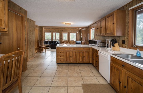 Estes Park House | Explore Rocky Mountain NP with Family-Friendly Amenities