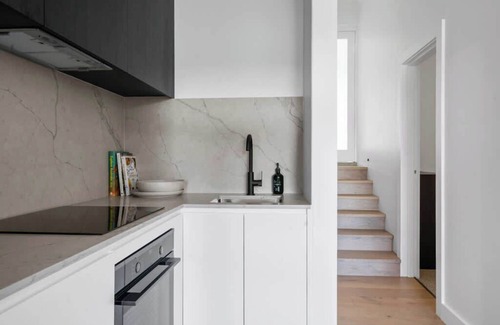 Drummoyne Apartment | Neighbouring Sydney Harbour Retreats for 12 guests