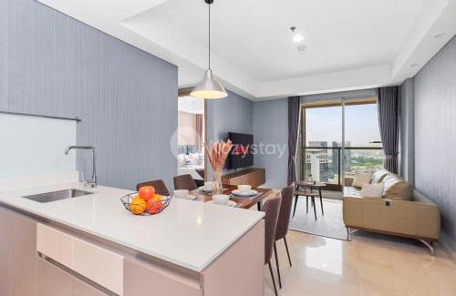 Pantai Indah Kapuk Apartment | Relax at Neira by Kozystay - PIK with Private Pool & Hot Tub
