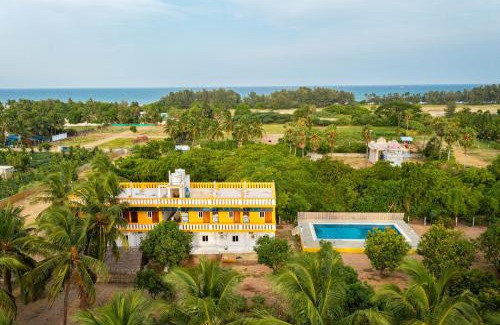 Kalapettai House | Neithal Farm Resort with Swimming Pool by Roscotel
