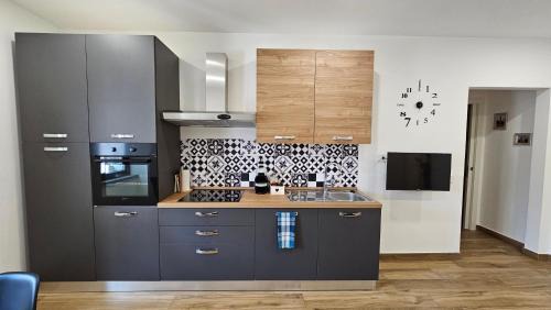 Vitorchiano Apartment | Explore Nel Cuore del Borgo "Superior" – 9.2 Rated Family Stay