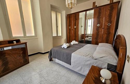 Camogli Apartment | Discover Comfort in Camogli with Wi-Fi and Netflix Access