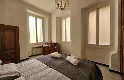 Camogli Apartment | Discover Comfort in Camogli with Wi-Fi and Netflix Access