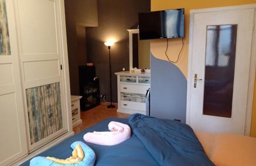 Alessandria Apartment | Discover Nel Cuore Pulsante della Città with Family & Pets
