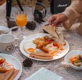 Mae On Other | Nelamit: A Family-Friendly Retreat with Breakfast Included