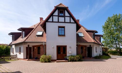 Althagen House | Pet-Friendly Nele Nelsson Hus: Family Retreat in Haven Höövt