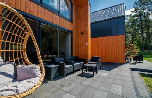Ostrowo House | Discover Nella Foresta: Family-Friendly Oceanfront Retreat