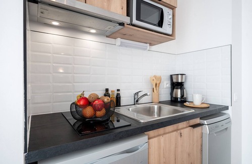 Centre Ville Apartment | Discover Nemea Appart Hotel: Top-Rated Family Getaway