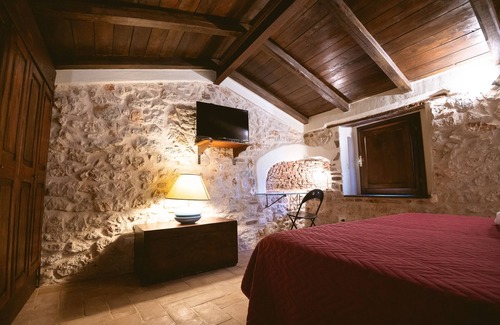Pico House | Eco-Friendly Retreat at Nena' al Borgo Castello