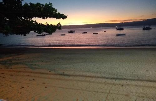 Ilha Grande House | Discover Nena's Suítes: Oceanfront, Pet-Friendly Retreat