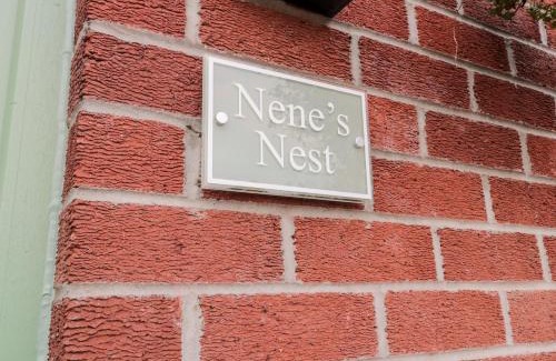 South Charlton House | Family-Friendly Nene's Nest with Perfect 10 Review Score