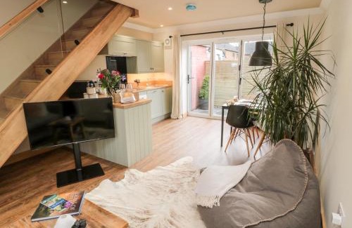 South Charlton House | Family-Friendly Nene's Nest with Perfect 10 Review Score