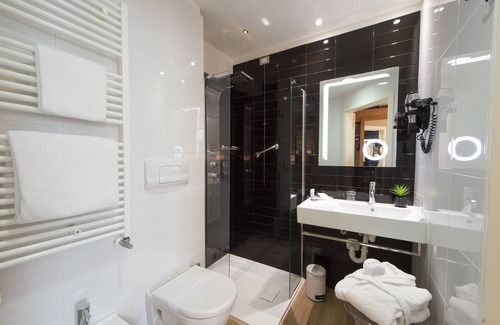 Bresso Hotel | Delightful NEO Hotel: 4-Star Stay with Spa & Family Perks
