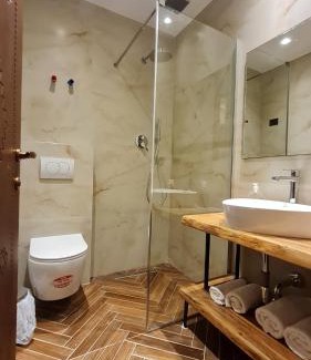 Kukes County Hotel | Guest Rated 9.1: NeoKulla Hotel with Family-Friendly Dining