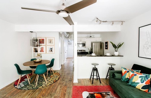 Clarksville Condo | Exciting Neon Retreat with Pool & Free Parking in Clarksville