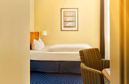 Kuhlungsborn Ost Hotel | Comfortable Neptun Hotel Kühlungsborn: Pet Friendly & Family Fun