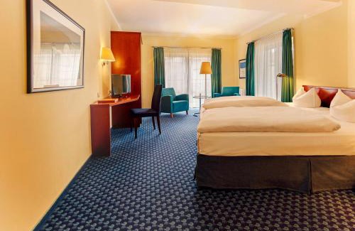 Kuhlungsborn Ost Hotel | Comfortable Neptun Hotel Kühlungsborn: Pet Friendly & Family Fun