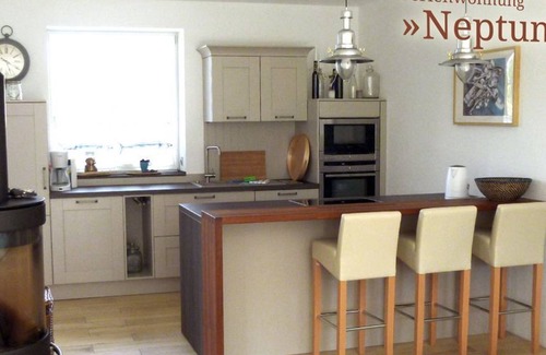 Borgerende House | Relaxing Retreat at Neptun: Sauna, Pool & Pet Friendly