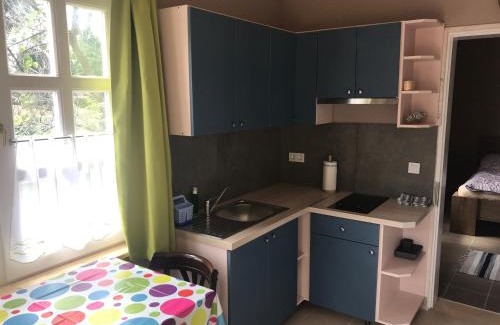 Domsod Apartment | Cozy Neptun2 Apartman: Family-Friendly with Breakfast