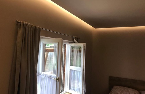 Domsod Apartment | Cozy Neptun2 Apartman: Family-Friendly with Breakfast