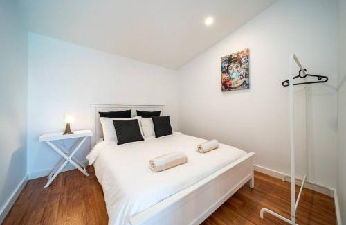 Torrensville Villa | Neptune: Family-Friendly 2BR with Private Pool & WiFi