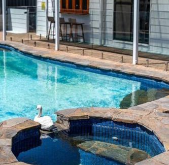Torrensville Villa | Neptune: Family-Friendly 2BR with Private Pool & WiFi