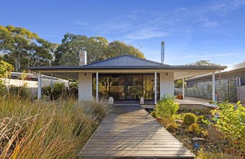 Raymond Island House | Family-Friendly Stay at Neptune - Perfect for Kids!