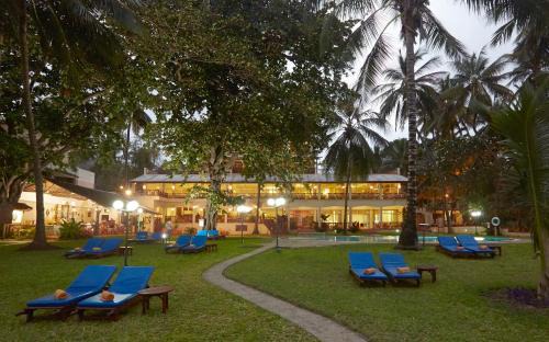 Mombasa Resort | Relax at Neptune Beach Resort - All-Inclusive Oceanfront Escape