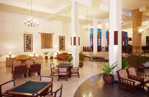 Mombasa Resort | Relax at Neptune Beach Resort - All-Inclusive Oceanfront Escape