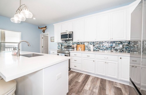 Cedar Lane House | Neptune's Landing: Top-Rated Fishing and Family Amenities