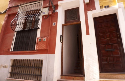 Old Town Apartment | Neptuno Renovated Apartment Near Beach with Spa & Breakfast