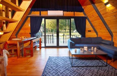 Cayeli Villa | Pet-Friendly Nesli Villa & Bungalow: A Family Escape