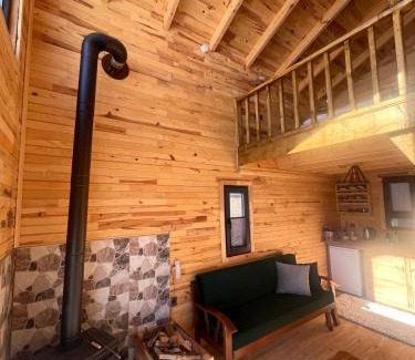 Kabaduz Ski Chalet | Comfortable Nest Çambaşı Bungalow with Hot Tub & Pet Access