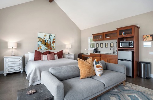 Fredericksburg Cottage | Explore Nest Cottage: Scenic Hill Country Retreat Awaits