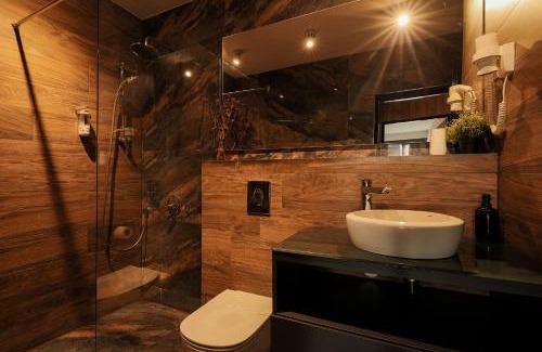 Old Town Apartment | Experience Nest Inn Magic Apartment: Guest Rated 10/10