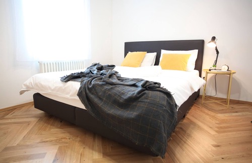 Langstrasse Apartment | Top-Rated Nest - Müllerstrasse: Breakfast & Family Friendly