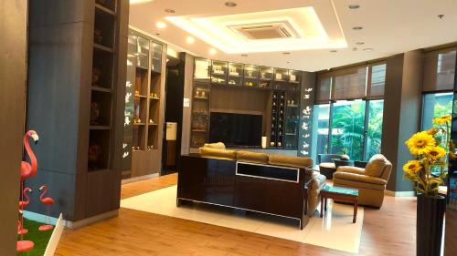 Bueng Kum Hotel | Budget-Friendly Stay at Nest n Rest Hotel - Rated 8.7/10