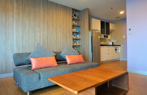Bueng Kum Hotel | Budget-Friendly Nest n Rest Hotel with Family Amenities